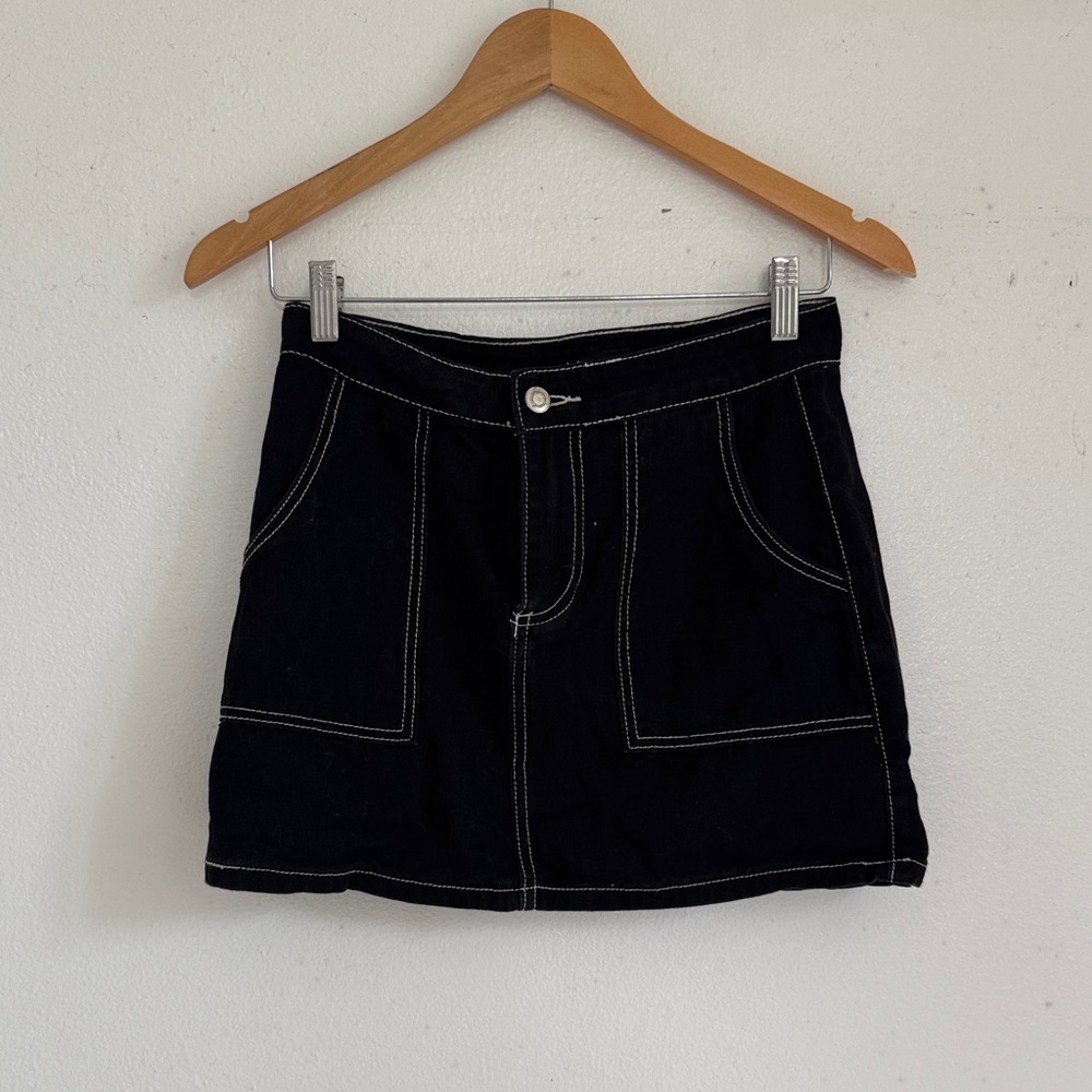 Forever 21 Black Skirt with White Stitch Detail